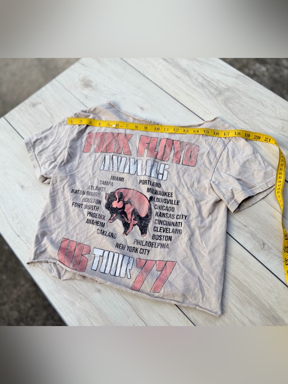 Pink Floyd Distressed Graphic Band Tee XS Cropped Wide Neck One Shoulder NWOT - Picture 10 of 10
